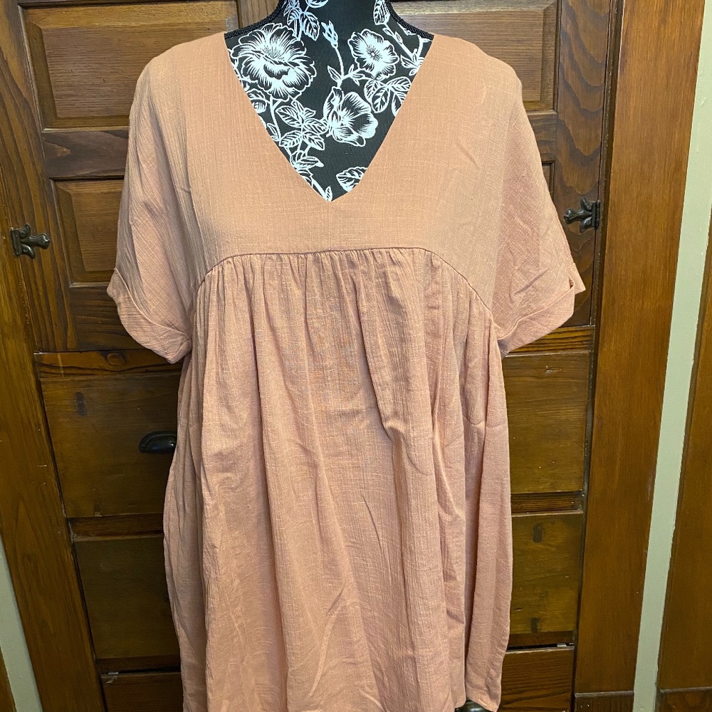 NEVER WORN Dry Goods Top